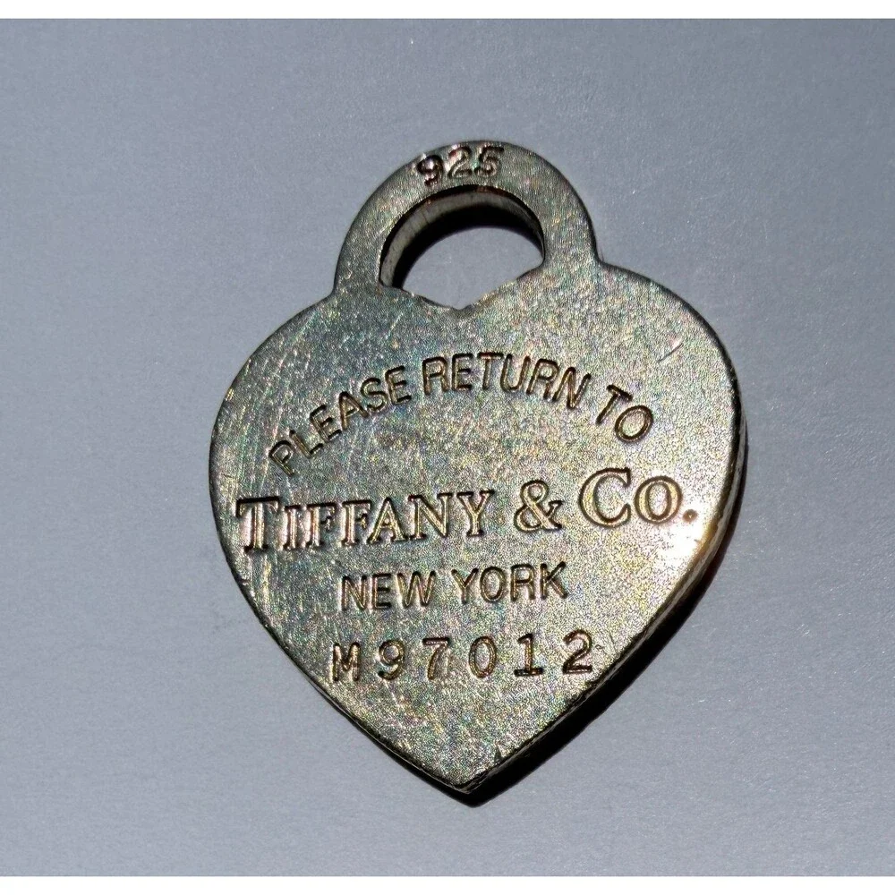 Tiffany & Co. Heart Tag Charm Pendant 925 Sterling Silver Serial Number